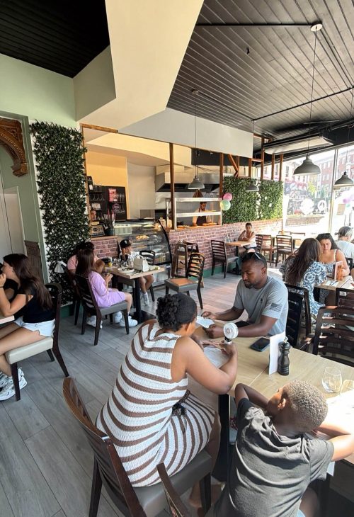 Corneli's indoor seating